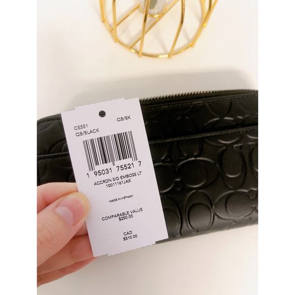 Coach CE551 Accordion Wallet In Signature Leather IN Black - Picture 5 of 5